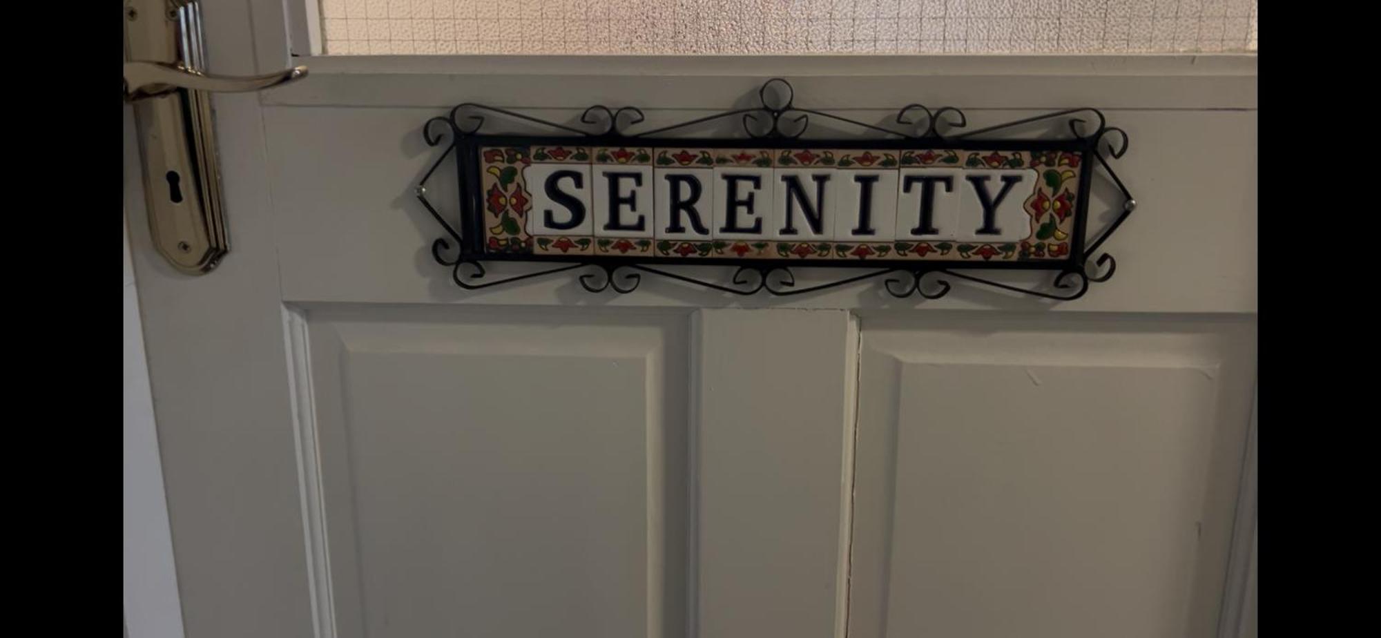 Serenity Longford Ngoại thất bức ảnh